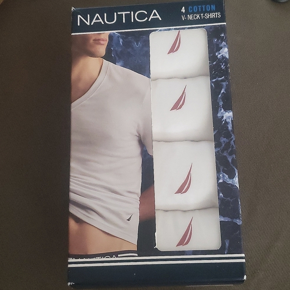 Nautica Men Tee-Shirt XL White Set 4 V-Neck New Sailboat Resort Cruise Beach